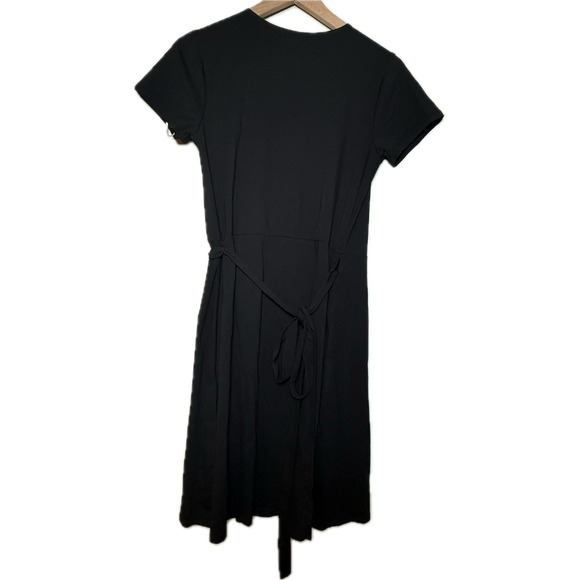 Pact Organic Dresses & Skirts - Pact Organic Black Short Sleeve Wrap Dress V-Neck Organic Cotton Midi Medium